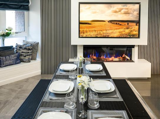 New Modern Hybrid 4 Bedroom 7 Bed 9 Guest Capacity Appartamento
